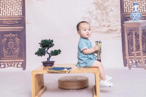 阳春宝宝几个月翻身才正常